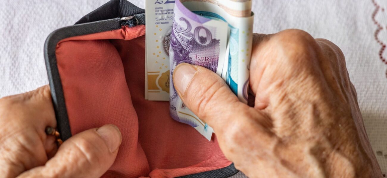 Retirees Face Homelessness Crisis Amid Economic Strain Retirees Face Homelessness Crisis Amid Economic Strain