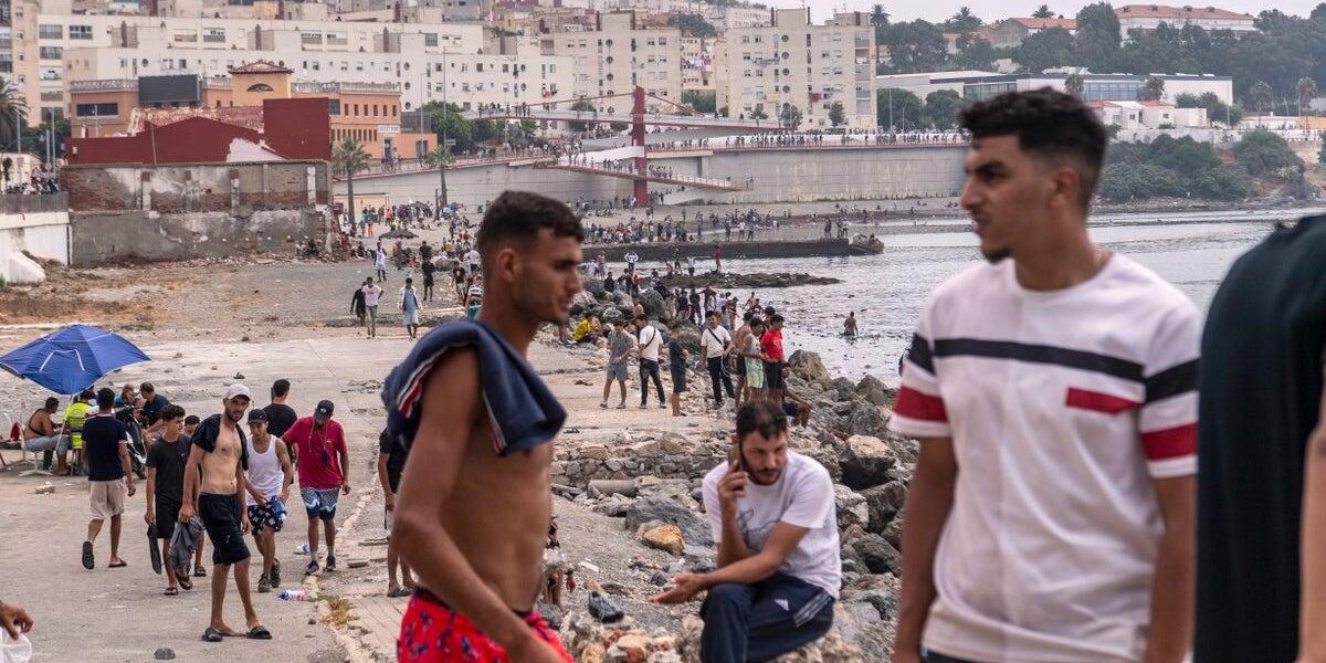 Moroccan Migrants Risk All in Mass Swim to Spanish Territory