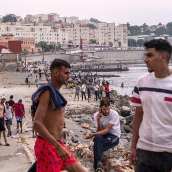 Moroccan Migrants Risk All in Mass Swim to Spanish Territory