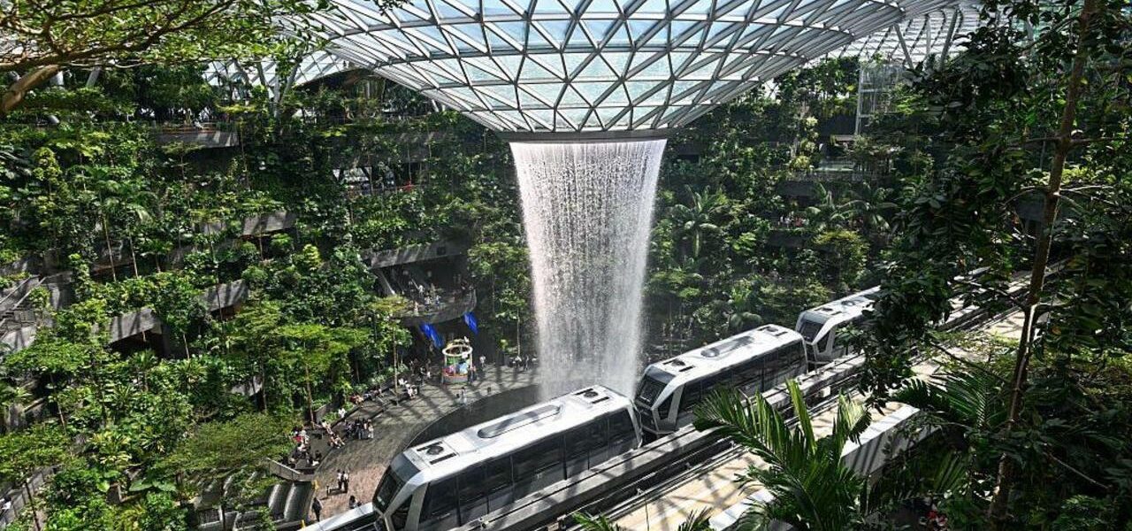 British Man Faces Singapore Court for Alleged 2024 Airport Theft British Man Faces Singapore Court for Alleged 2024 Airport Theft