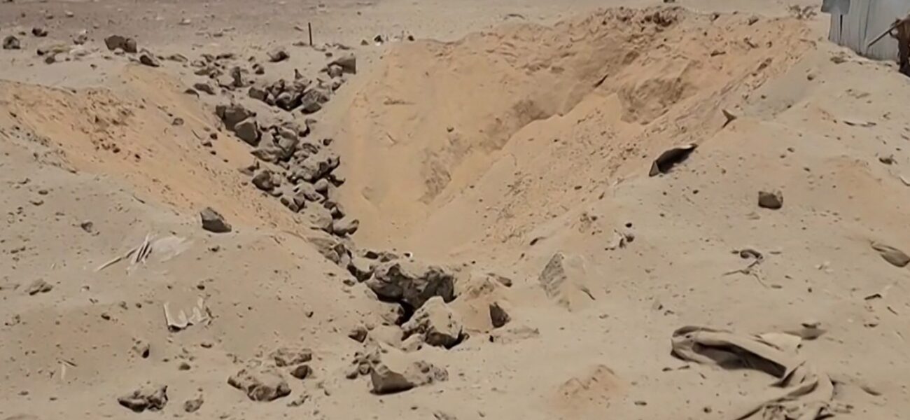 Yemen’s Government Condemns Houthi Strikes on Marib Residential Areas Yemen’s Government Condemns Houthi Strikes on Marib Residential Areas