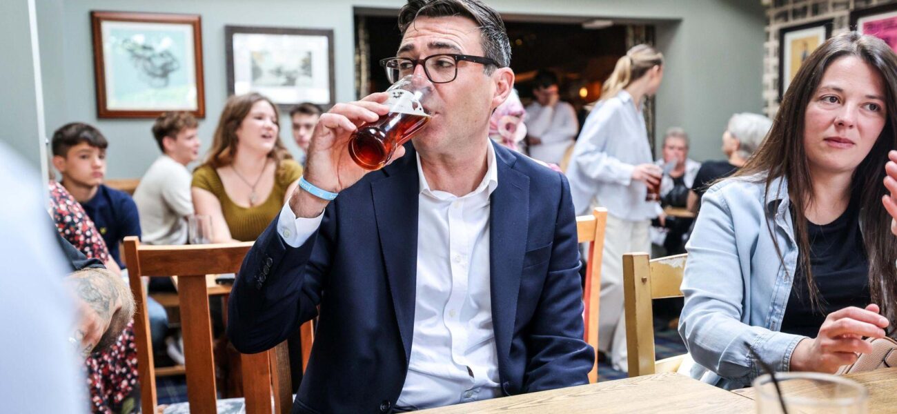 Prime Minister Andy Burnham Visits Pub Amid ‘Vertical Drinking’ Controversy