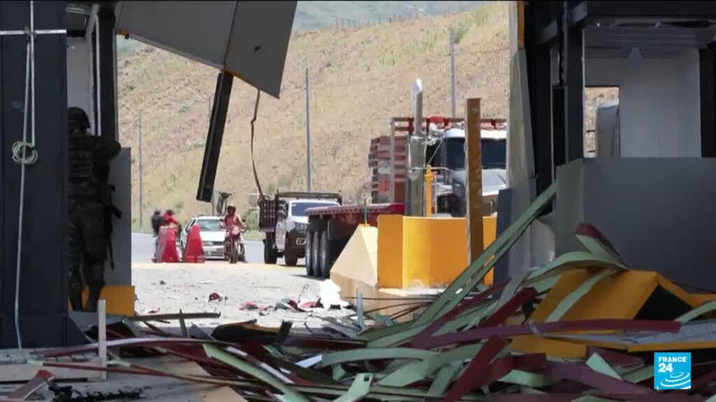 Two Wounded in Bombings as Colombia’s New President Vows Hard-Line Approach Two Wounded in Bombings as Colombia’s New President Vows Hard-Line Approach