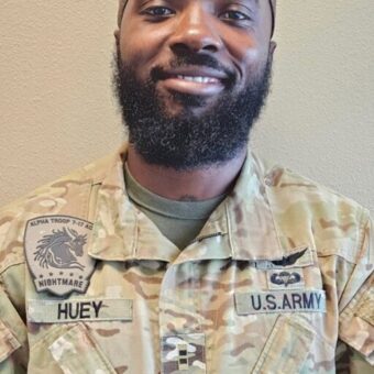 Army Identifies Two Fort Hood Helicopter Pilots Killed in Apache Crash Army Identifies Two Fort Hood Helicopter Pilots Killed in Apache Crash
