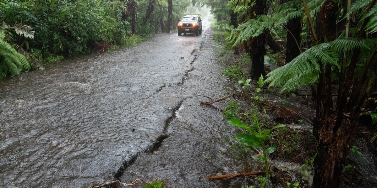 Hurricane Lala Claims Life Amid Devastating Winds and Flooding in Hawaii Hurricane Lala Claims Life Amid Devastating Winds and Flooding in Hawaii