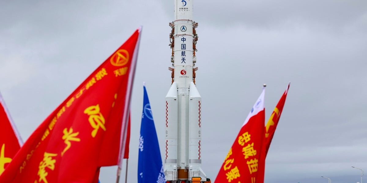 China Postpones Chang’e-7 Lunar Mission Launch Amid Technical Hurdles China Postpones Chang’e-7 Lunar Mission Launch Amid Technical Hurdles