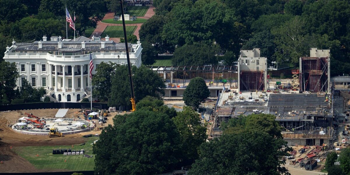 Trump Seeks Supreme Court Approval for 0M White House Ballroom Trump Seeks Supreme Court Approval for 0M White House Ballroom