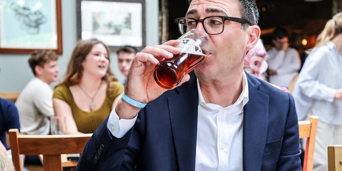 Minister Refutes Claims of ‘Too Blokey’ Image Amid PM’s Casual Policy Ads Minister Refutes Claims of ‘Too Blokey’ Image Amid PM’s Casual Policy Ads