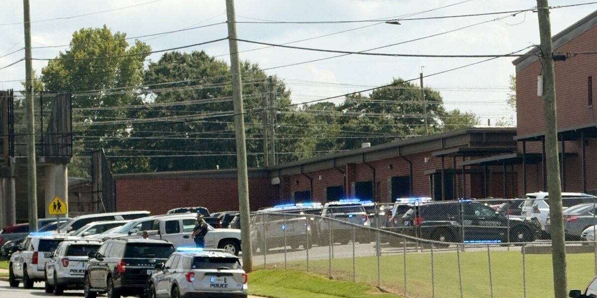 Student Shot at Georgia High School Following Restroom Fight Student Shot at Georgia High School Following Restroom Fight