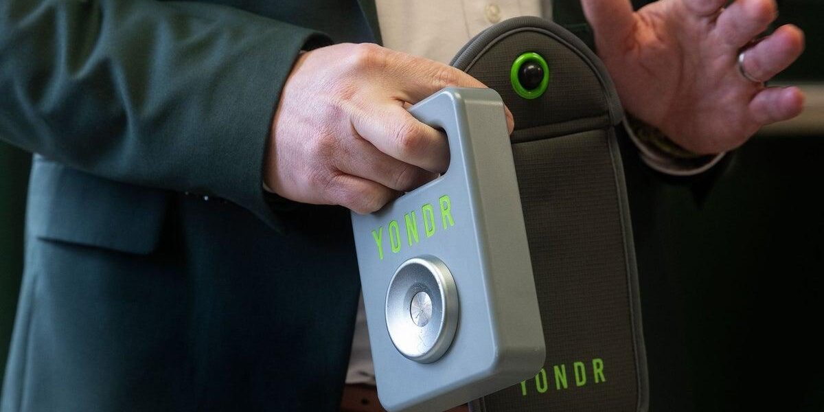 UK Schools Introduce Lockable Pouches to Curb Student Phone Use