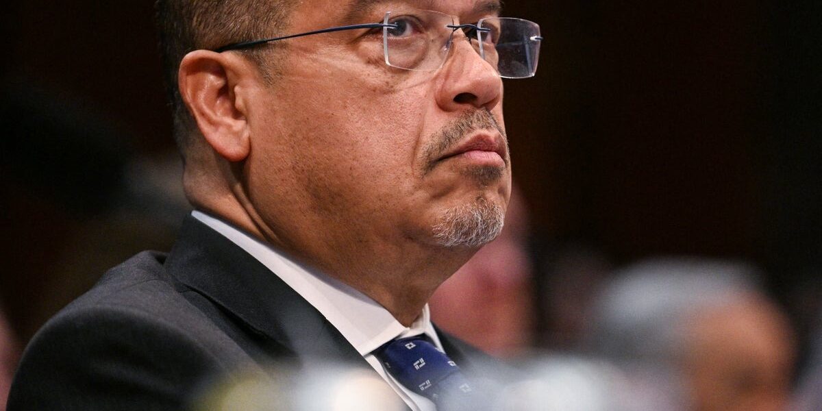 Minnesota AG Seeks Federal Order to Halt ICE Agent Extradition from Texas Minnesota AG Seeks Federal Order to Halt ICE Agent Extradition from Texas