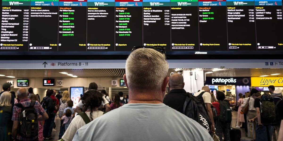 UK Rail Network Disrupted by Major Power Outage UK Rail Network Disrupted by Major Power Outage