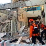 Five Dead as 7.7 Magnitude Earthquake Strikes Eastern Indonesia
