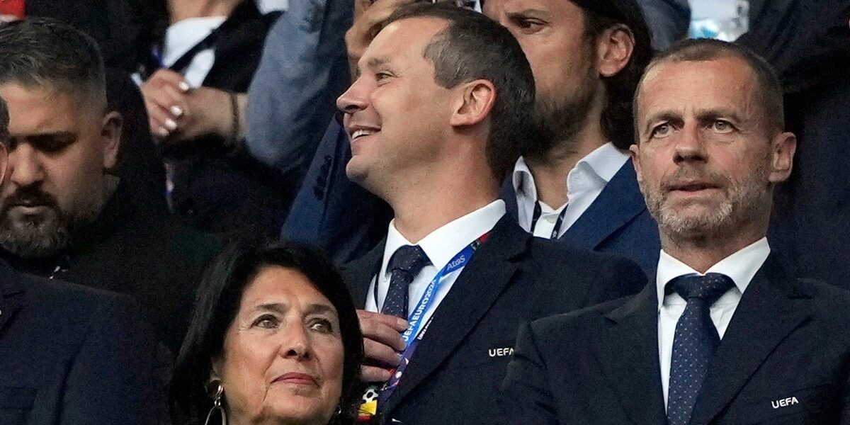 FIFA COO Kevin Lamour Departs Amid Infantino Controversy FIFA COO Kevin Lamour Departs Amid Infantino Controversy
