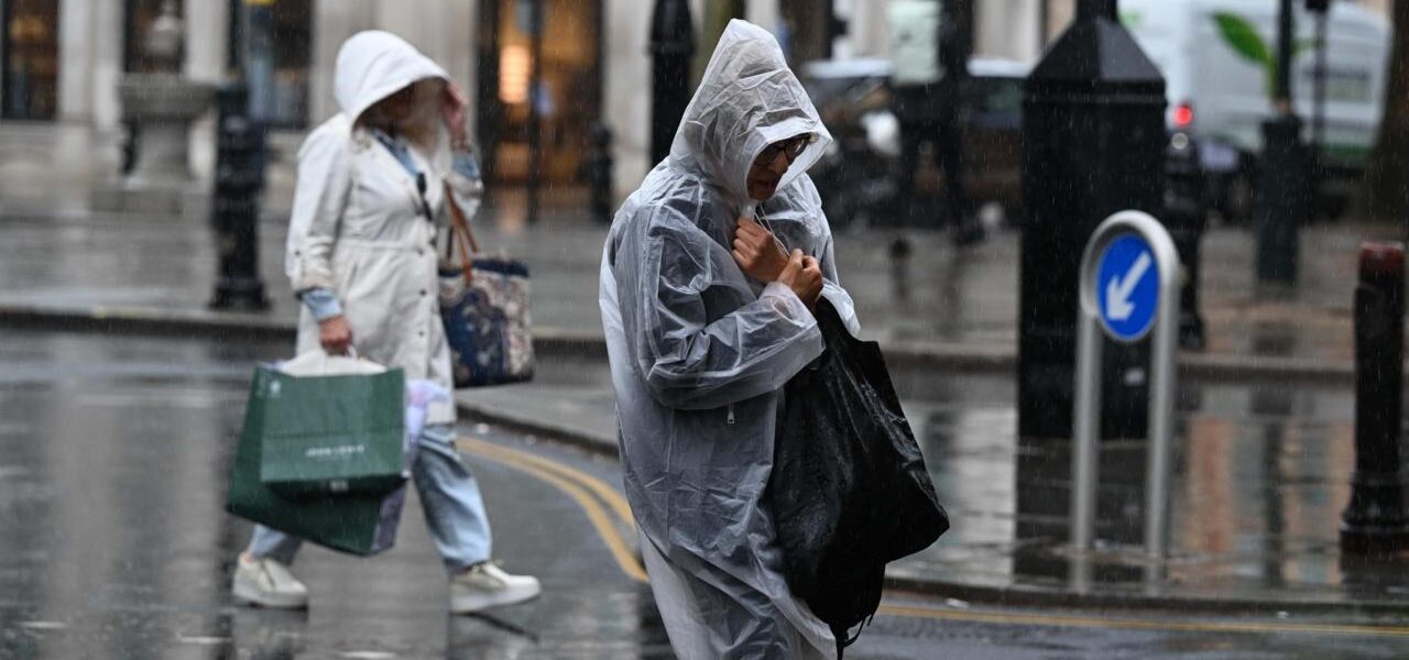 UK Braces for Severe Downpours and Thunderstorms