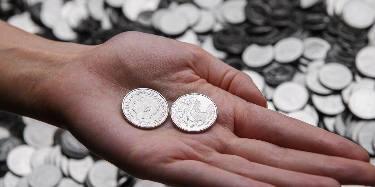 UK Introduces New 10p Coins Featuring King Charles III