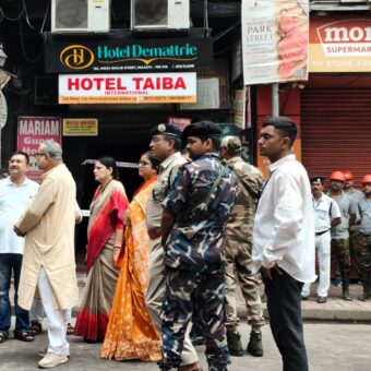 Deadly Hotel Fire in Kolkata, West Bengal: 9 Dead, 6 Injured Deadly Hotel Fire in Kolkata, West Bengal: 9 Dead, 6 Injured