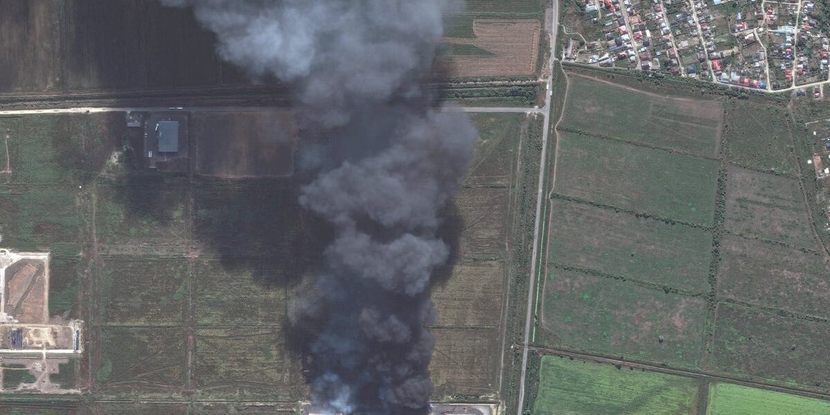Putin Enacts Law Allowing Seizure of Retail Warehouses Targeted by Ukrainian Drones