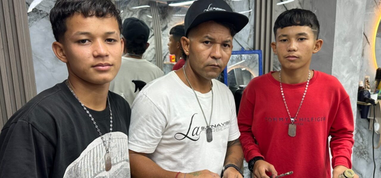 Venezuelan Teens Fleeing Quake Face Another Disaster in Colombia Venezuelan Teens Fleeing Quake Face Another Disaster in Colombia