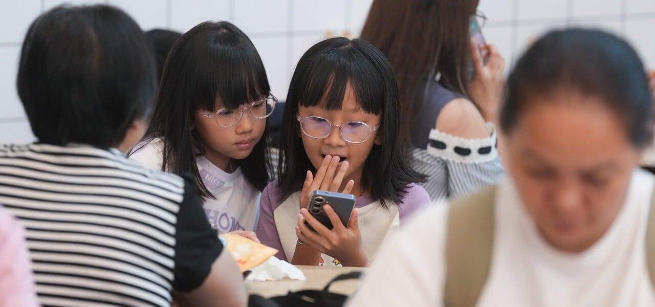 Hong Kong Considers Social Media Ban for Under-16s to Combat Cyberbullying Hong Kong Considers Social Media Ban for Under-16s to Combat Cyberbullying
