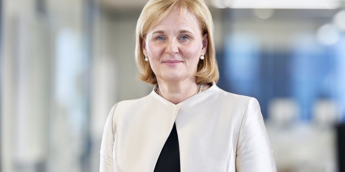 Aviva CEO Urges Chancellor to End Pre-Budget Policy Speculation Aviva CEO Urges Chancellor to End Pre-Budget Policy Speculation