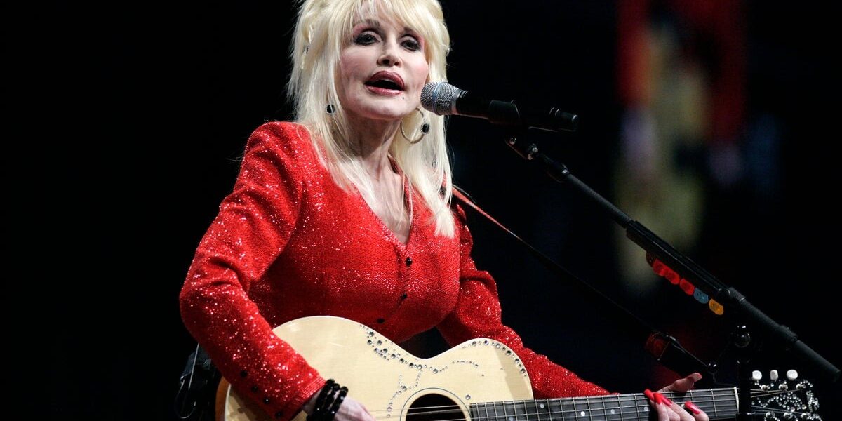 Dolly Parton, Country Music Icon and Philanthropist, Passes Away at 80