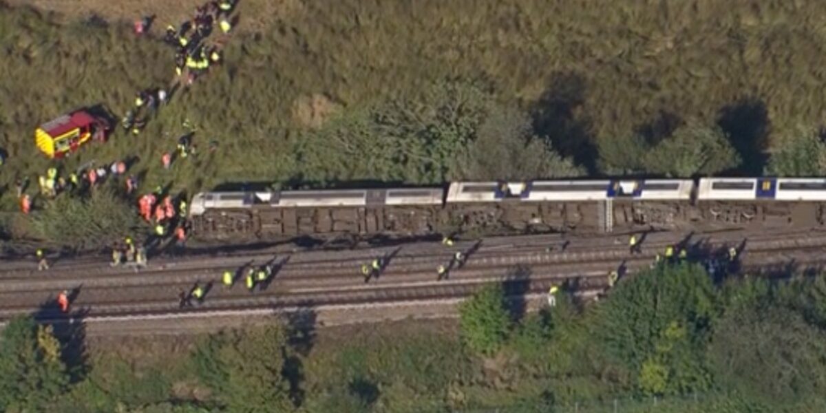 Eleven Injured as Train Derails in East Sussex, Major Incident Declared Eleven Injured as Train Derails in East Sussex, Major Incident Declared
