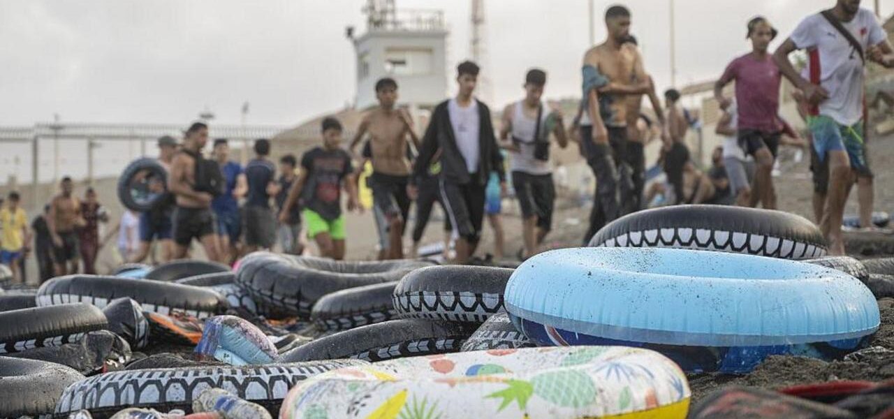 Instagram Profiles Promote Ceuta Border Swim Amid Crisis Instagram Profiles Promote Ceuta Border Swim Amid Crisis
