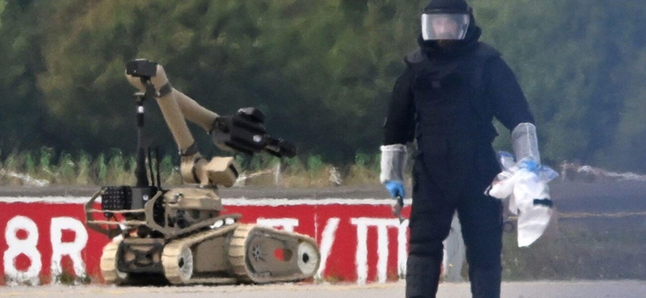 Bomb Experts Neutralize Explosive Drone at German Airport Bomb Experts Neutralize Explosive Drone at German Airport