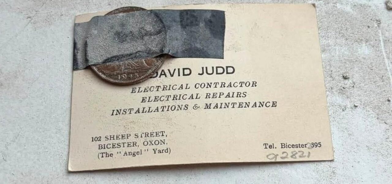1971 Hidden Coin Yields Free Pint of Beer for Finder