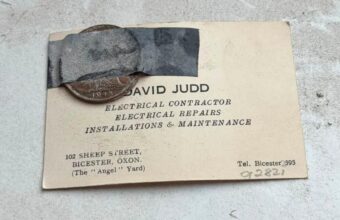 1971 Hidden Coin Yields Free Pint of Beer for Finder