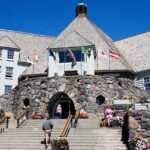 Oregon Wildfire Threatens Iconic Hotel from ‘The Shining’ Oregon Wildfire Threatens Iconic Hotel from ‘The Shining’
