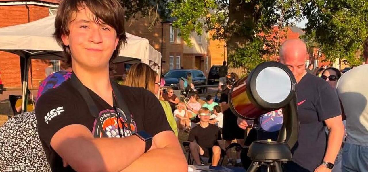Hundreds Gather for Teenager’s Solar Eclipse Viewing Party Hundreds Gather for Teenager’s Solar Eclipse Viewing Party