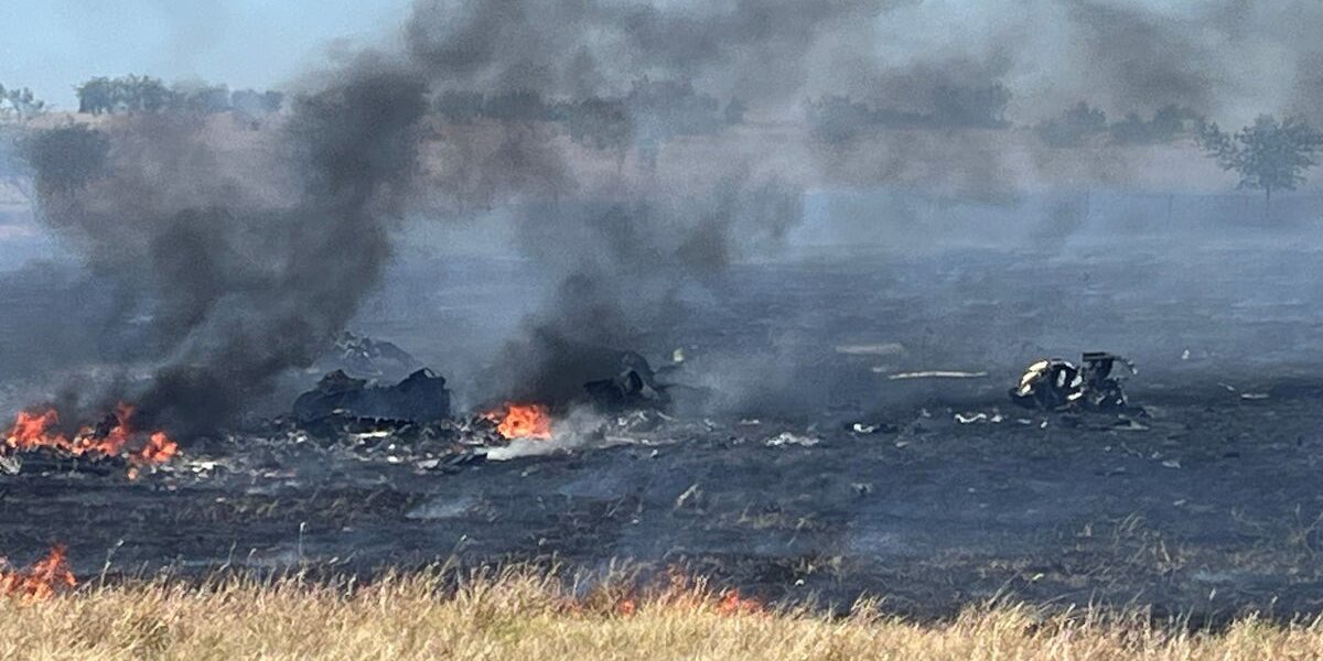 U.S. Army Resumes Apache Helicopter Training After Fatal Texas Crash U.S. Army Resumes Apache Helicopter Training After Fatal Texas Crash