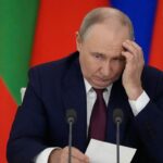 Russia Faces Liquidity Crisis as Citizens Withdraw Billions Amid Putin Fears
