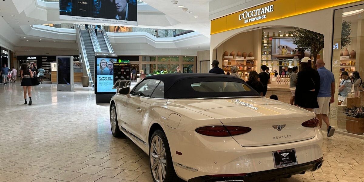 UK Retail Sales Unexpectedly Decline in July as Tax Refund Boost Fades UK Retail Sales Unexpectedly Decline in July as Tax Refund Boost Fades
