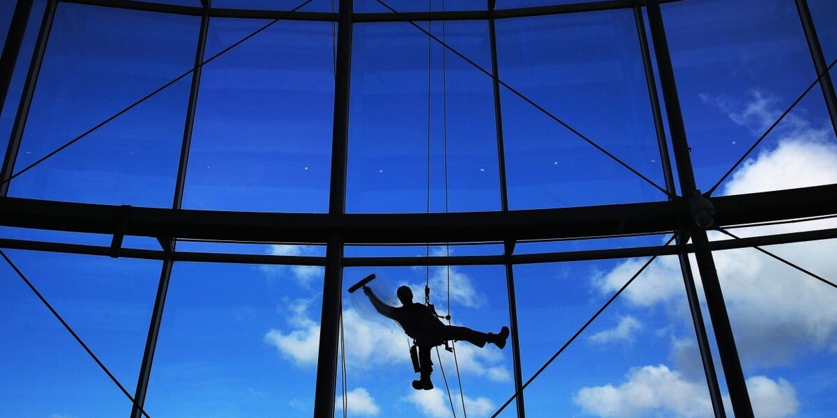 UK Government Considers New Water Restrictions for Car Washes, Pools, and Window Cleaners