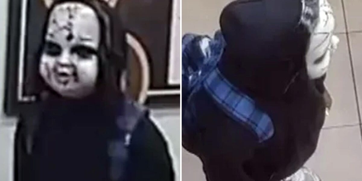 Philadelphia Man in Chucky Mask Terrorizes Passers-by: ‘Are You Ready to Die?’ Philadelphia Man in Chucky Mask Terrorizes Passers-by: ‘Are You Ready to Die?’