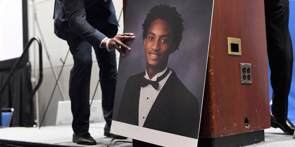 NAACP Joins Investigation into Suspicious Death of Black Teen Nolan Wells NAACP Joins Investigation into Suspicious Death of Black Teen Nolan Wells