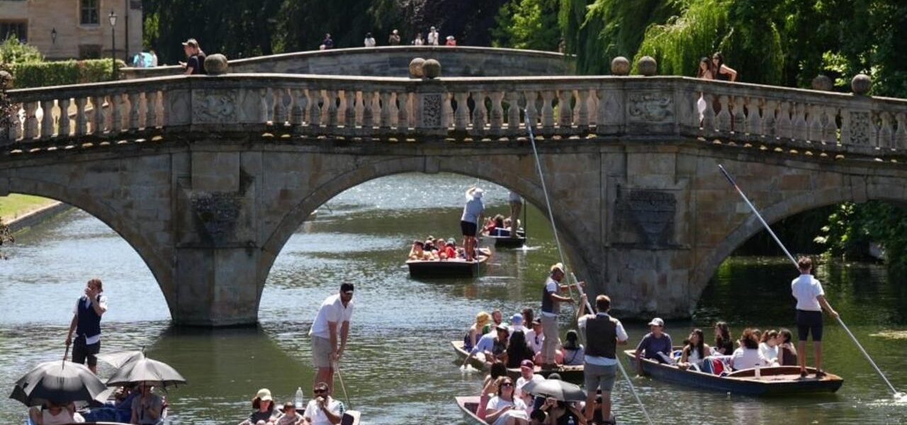 UK Braces for Temperature Plunge as Fifth Heatwave of the Year Ends UK Braces for Temperature Plunge as Fifth Heatwave of the Year Ends