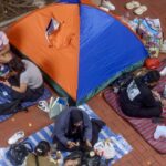 Hong Kong Employer Coalition Urges Wage Freeze for Domestic Workers to Avert Job Cuts Hong Kong Employer Coalition Urges Wage Freeze for Domestic Workers to Avert Job Cuts