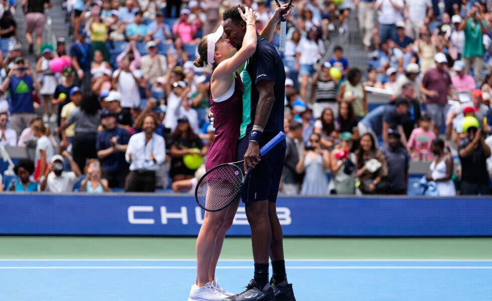 Svitolina and Monfils, Married Tennis Stars, Advance to US Open Mixed Doubles Semifinals