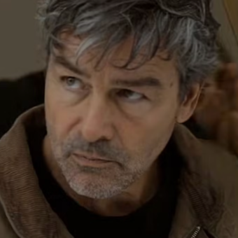 Kyle Chandler Discusses Hal Jordan’s Intense Rivalry in HBO Max’s Lanterns Kyle Chandler Discusses Hal Jordan’s Intense Rivalry in HBO Max’s Lanterns