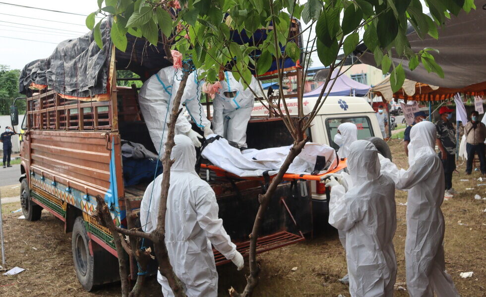 Nepal’s Chitwan District Faces Flash Flood Tragedy: Bodies and Temporary Graves