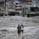 Nepal Braces for New Floods as Death Toll Surpasses 800