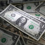 US Economic Data Strengthens Dollar Amid Rising Fed Rate Hike Expectations