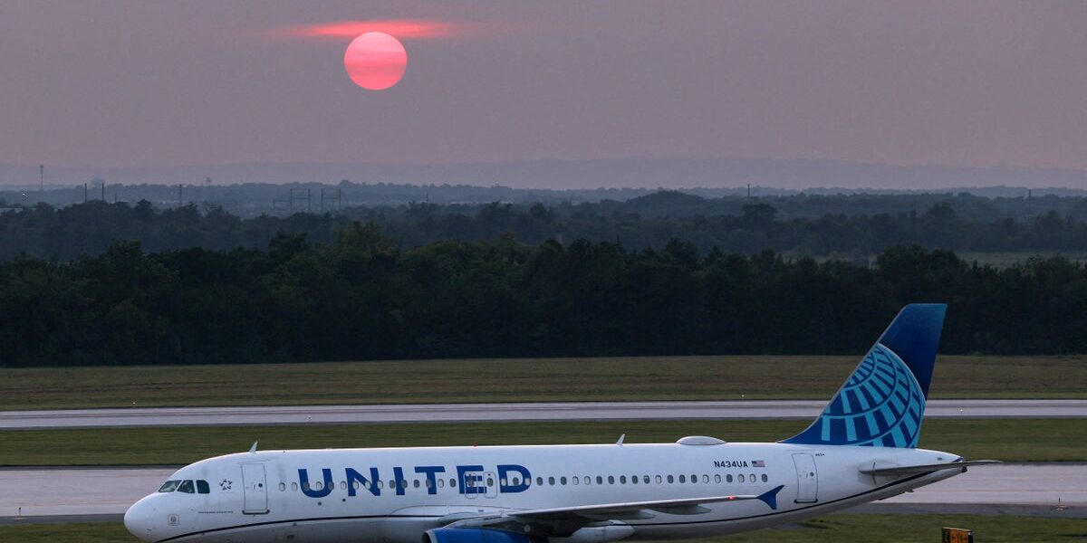 Passenger’s 20-Hour Ordeal: Stormy Weather Turns Edinburgh to Chicago Flight into a Nightmare Passenger’s 20-Hour Ordeal: Stormy Weather Turns Edinburgh to Chicago Flight into a Nightmare