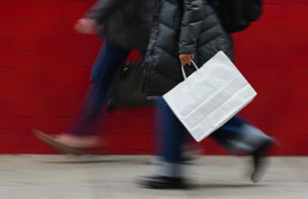 Persistent Inflation Pressures Amid Iran Conflict and US Trade Tensions