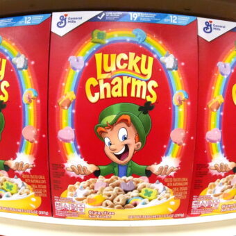 General Mills Goes Natural: Lucky Charms and Trix Ditch Artificial Colors General Mills Goes Natural: Lucky Charms and Trix Ditch Artificial Colors