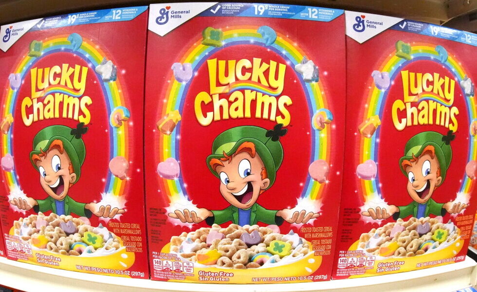 General Mills Goes Natural: Lucky Charms and Trix Ditch Artificial Colors General Mills Goes Natural: Lucky Charms and Trix Ditch Artificial Colors